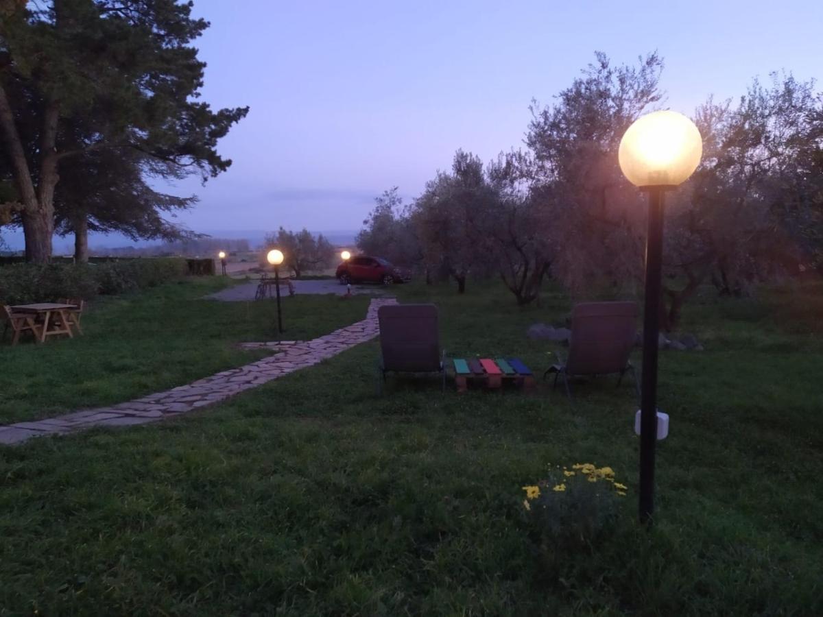 Agriturismo La Villetta San Lorenzo Nuovo Bagian luar foto