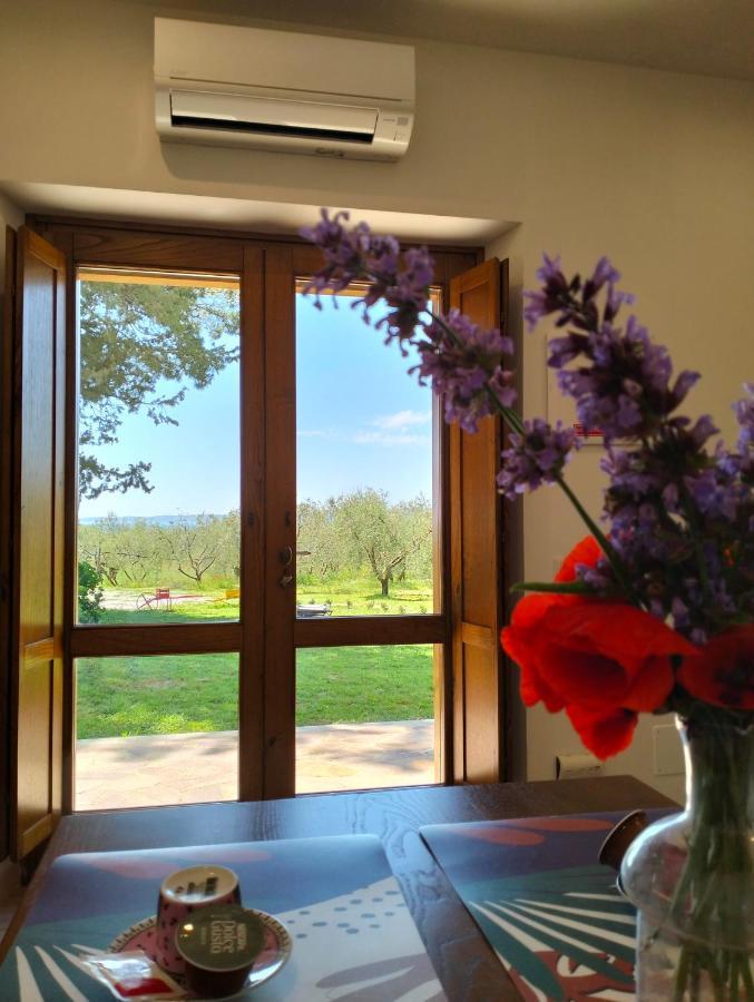 Agriturismo La Villetta San Lorenzo Nuovo Bagian luar foto