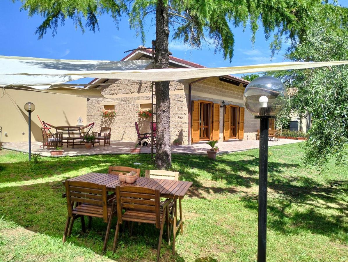 Agriturismo La Villetta San Lorenzo Nuovo Bagian luar foto